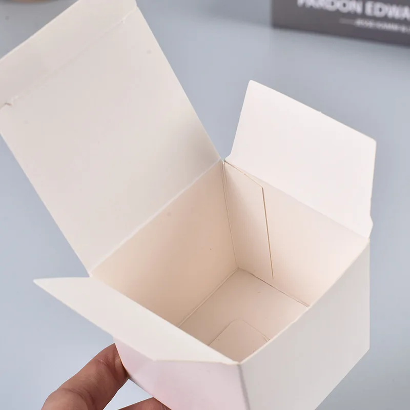 100pcs 5x5x5/6x6x6/7x7x7/8x8x8 - Event Party Box ulasan dan harga